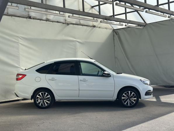 Lada (ВАЗ) Granta I Рестайлинг с пробегом 2020 года, цена 640 000 рублей, 124597 км, хэтчбек, Автокод Объявления