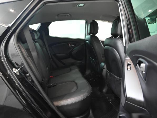 Hyundai ix35 I Рестайлинг с пробегом 2014 года, цена 1 700 000 рублей, 121216 км, внедорожник, Автокод Объявления