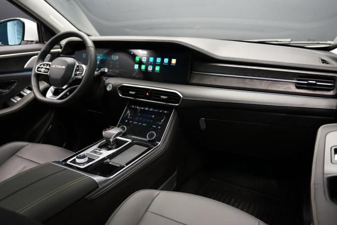 JETOUR X90 PLUS с пробегом 2023 года, цена 2 570 000 рублей, 31725 км, внедорожник, Автокод Объявления