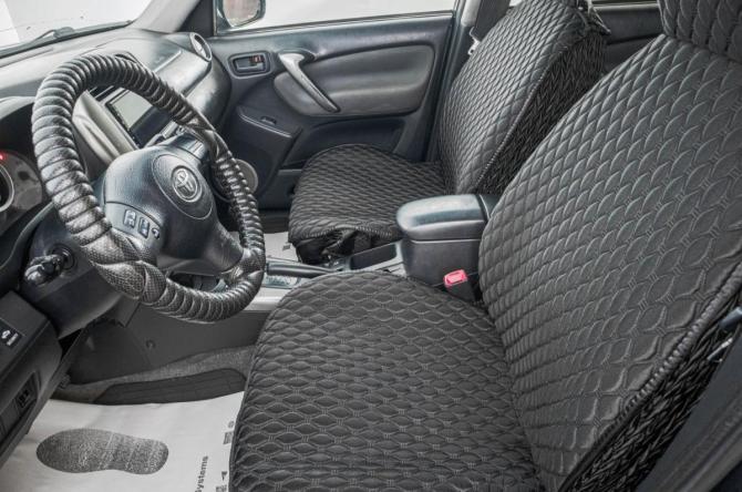 Toyota RAV4 II (XA20) Рестайлинг с пробегом 2004 года, цена 799 000 рублей, 200000 км, внедорожник, Автокод Объявления