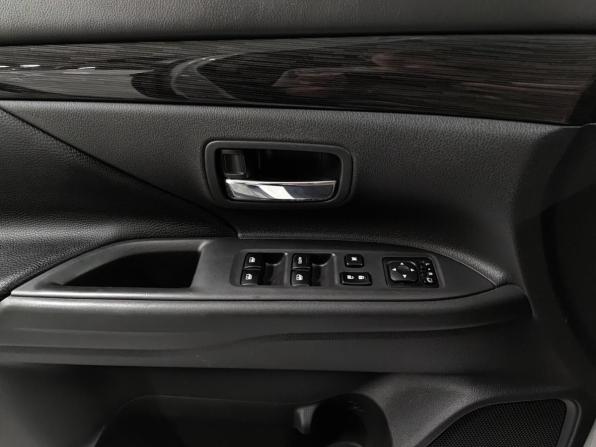 Mitsubishi Outlander III Рестайлинг 3 с пробегом 2018 года, цена 2 580 000 рублей, 75807 км, внедорожник, Автокод Объявления