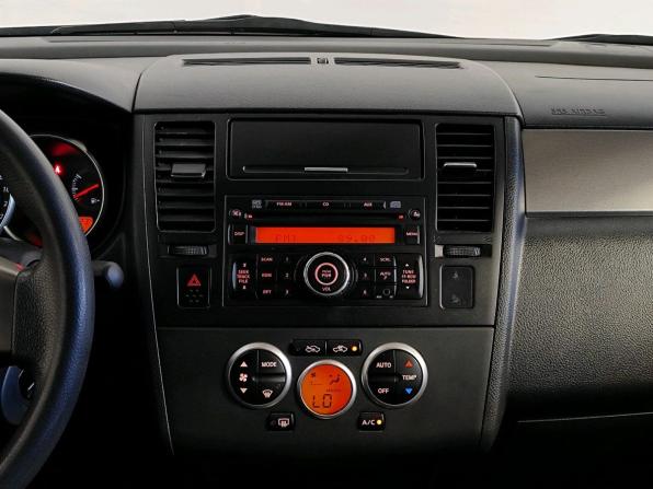 Nissan Tiida I Рестайлинг с пробегом 2012 года, цена 829 000 рублей, 116199 км, хэтчбек, Автокод Объявления