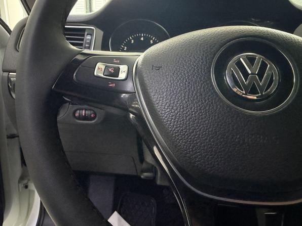 Volkswagen Jetta VI Рестайлинг с пробегом 2017 года, цена 1 370 000 рублей, 210888 км, седан, Автокод Объявления