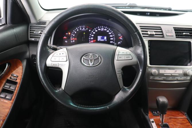 Toyota Camry VI (XV40) Рестайлинг с пробегом 2010 года, цена 896 000 рублей, 255580 км, седан, Автокод Объявления