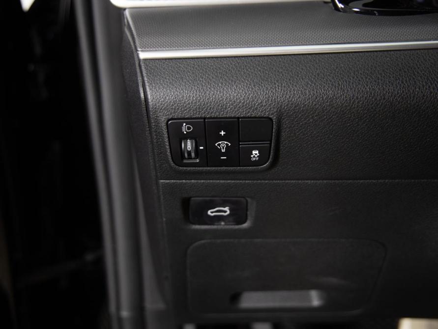 Kia K5 III Санкт-Петербург  - изображение 21