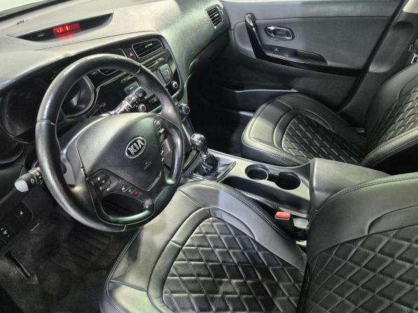Kia Ceed II с пробегом 2014 года, цена 1 190 000 рублей, 76000 км, хэтчбек, Автокод Объявления