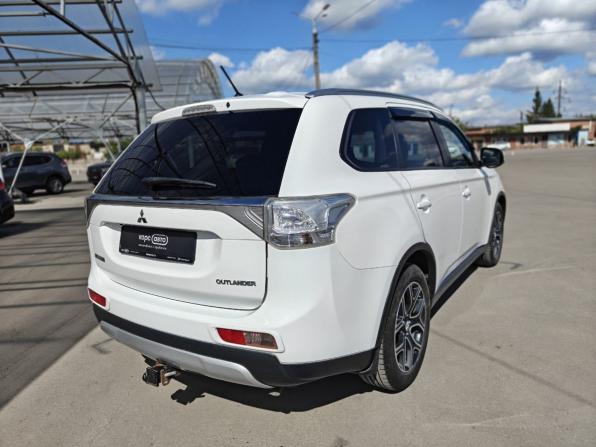Mitsubishi Outlander III Рестайлинг с пробегом 2014 года, цена 1 231 700 рублей, 244877 км, внедорожник, Автокод Объявления