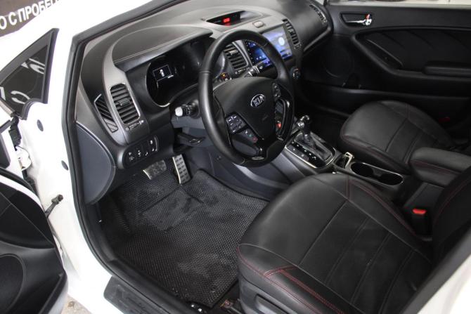 Kia Cerato III Рестайлинг (Classic) с пробегом 2017 года, цена 1 388 000 рублей, 142113 км, седан, Автокод Объявления