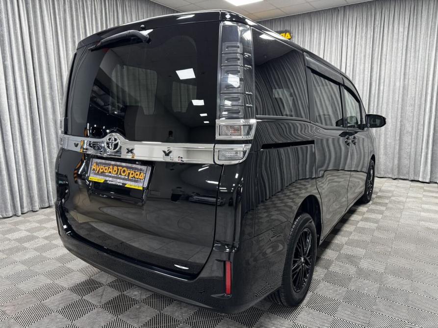 Toyota Voxy III (R80) Рестайлинг Стерлитамак  - изображение 13