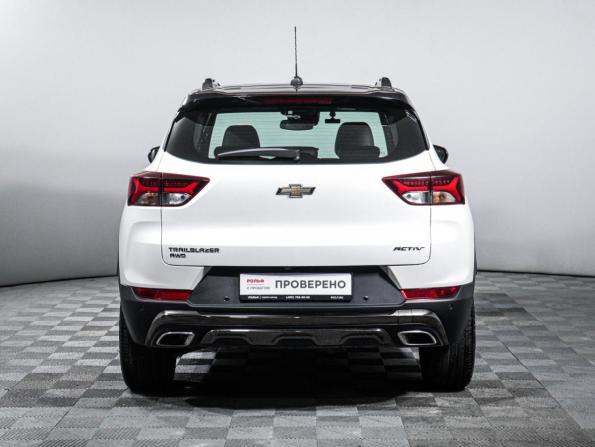 Chevrolet TrailBlazer III с пробегом 2021 года, цена 2 199 000 рублей, 62010 км, внедорожник, Автокод Объявления