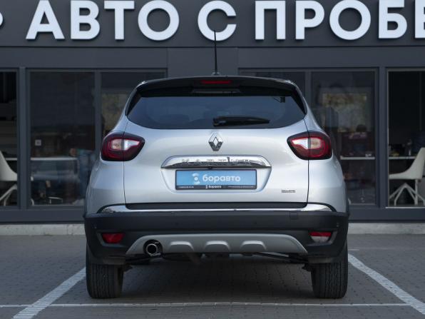 Renault Kaptur I Рестайлинг с пробегом 2020 года, цена 1 690 000 рублей, 102000 км, внедорожник, Автокод Объявления