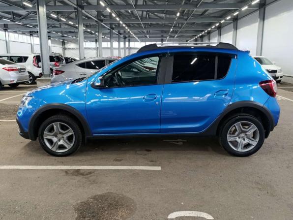 Renault Sandero II Рестайлинг с пробегом 2021 года, цена 1 240 000 рублей, 92437 км, хэтчбек, Автокод Объявления