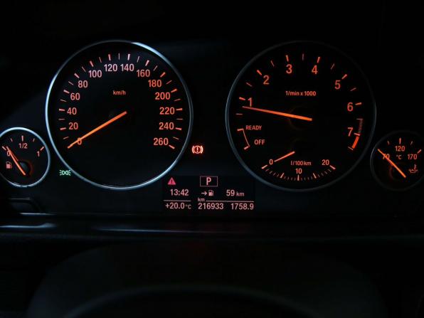 BMW 3 серии VI (F3x) с пробегом 2013 года, цена 1 199 000 рублей, 216932 км, седан, Автокод Объявления
