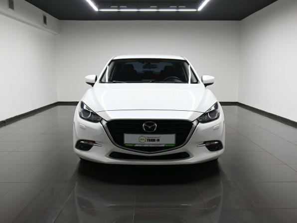 Mazda 3 III (BM) Рестайлинг с пробегом 2018 года, цена 1 845 000 рублей, 72800 км, седан, Автокод Объявления