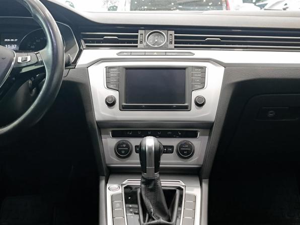 Volkswagen Passat B8 с пробегом 2015 года, цена 1 698 000 рублей, 182196 км, седан, Автокод Объявления