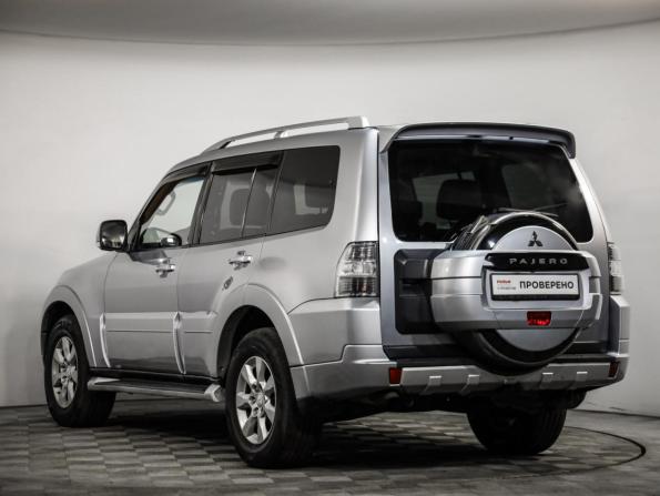 Mitsubishi Pajero IV Рестайлинг 1 с пробегом 2011 года, цена 1 625 000 рублей, 249283 км, внедорожник, Автокод Объявления