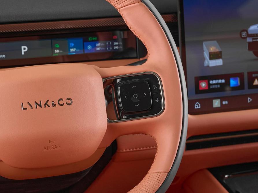 Lynk &amp; Co 900 Москва  - изображение 13
