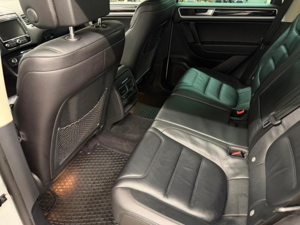 Volkswagen Touareg II Рестайлинг с пробегом 2017 года, цена 2 888 000 рублей, 205451 км, внедорожник, Автокод Объявления