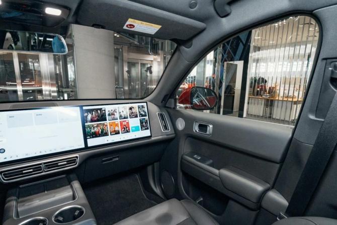 Новый Li Auto (Lixiang) L7 I Рестайлинг 2025 года, цена 10 950 585 рублей, внедорожник, Автокод Объявления