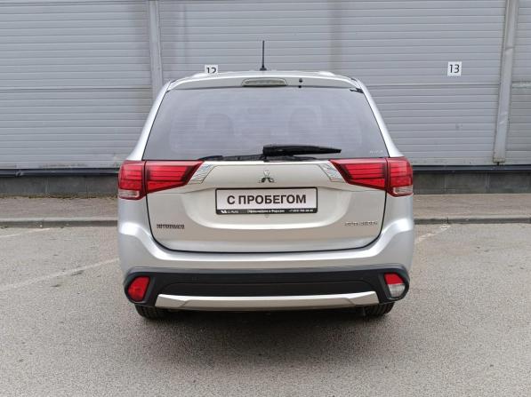 Mitsubishi Outlander III Рестайлинг с пробегом 2015 года, цена 1 219 000 рублей, 233315 км, внедорожник, Автокод Объявления