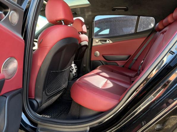Kia Stinger I с пробегом 2019 года, цена 2 850 000 рублей, 133280 км, лифтбек, Автокод Объявления
