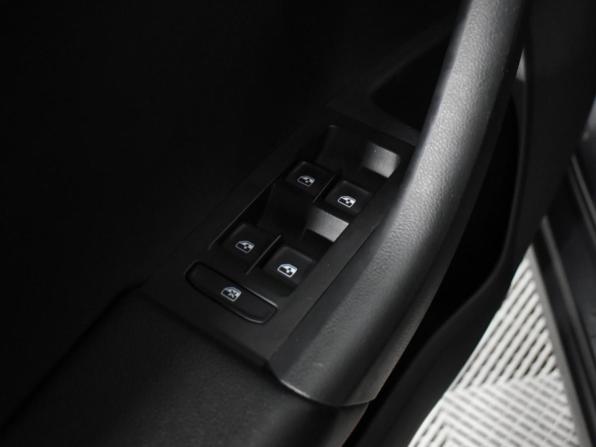 Skoda Octavia III (A7) Рестайлинг с пробегом 2019 года, цена 1 599 000 рублей, 170857 км, лифтбек, Автокод Объявления