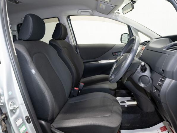 Toyota Ractis II с пробегом 2010 года, цена 870 000 рублей, 87873 км, хэтчбек, Автокод Объявления