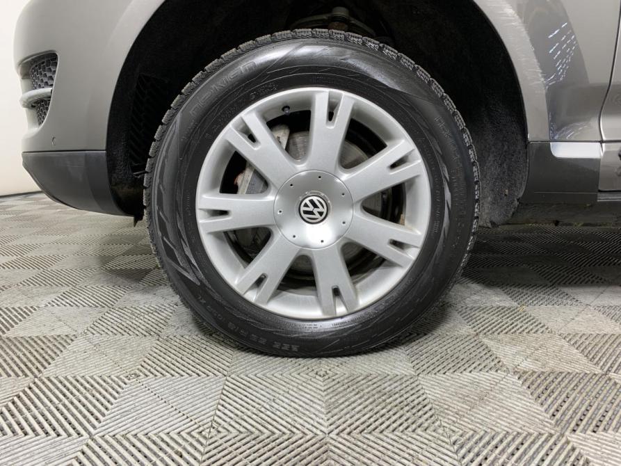 Volkswagen Touareg I Рестайлинг Москва  - изображение 9