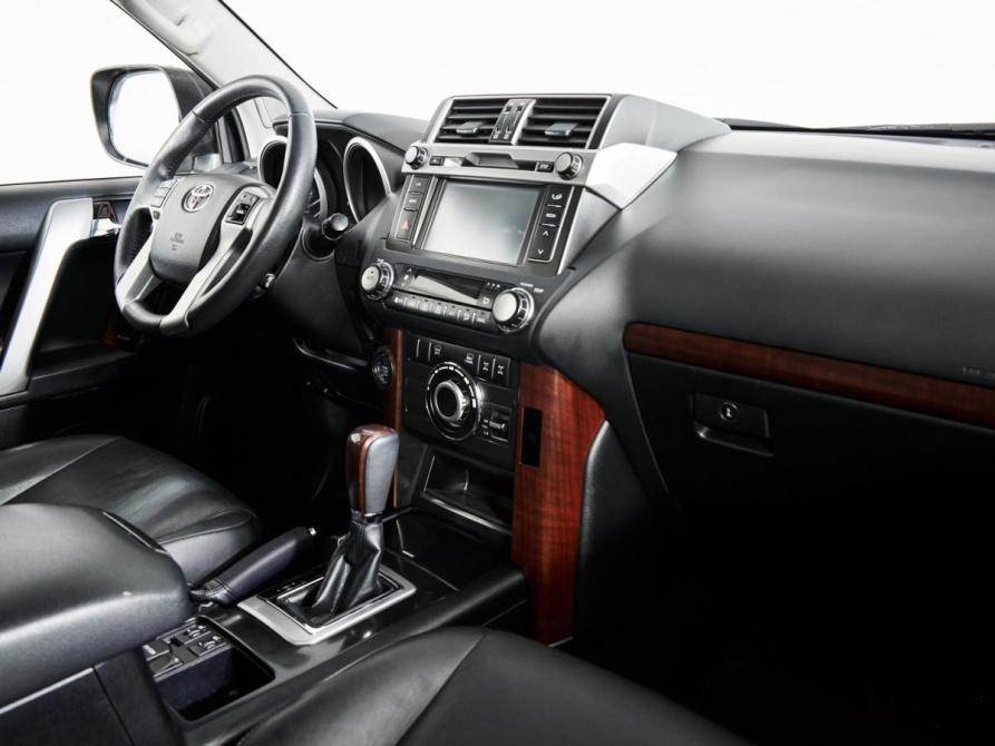 Toyota Land Cruiser Prado 150 Series Рестайлинг 1 Москва  - изображение 10