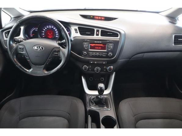 Kia Ceed II с пробегом 2015 года, цена 845 000 рублей, 188640 км, хэтчбек, Автокод Объявления