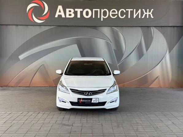 Hyundai Solaris I Рестайлинг с пробегом 2016 года, цена 949 000 рублей, 126100 км, седан, Автокод Объявления