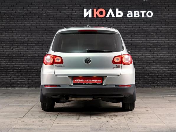 Volkswagen Tiguan I с пробегом 2011 года, цена 1 390 000 рублей, 114809 км, внедорожник, Автокод Объявления