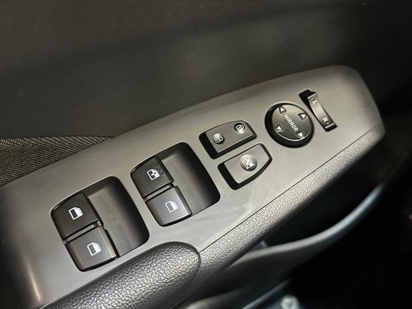Hyundai Solaris II с пробегом 2019 года, цена 1 440 000 рублей, 49287 км, седан, Автокод Объявления