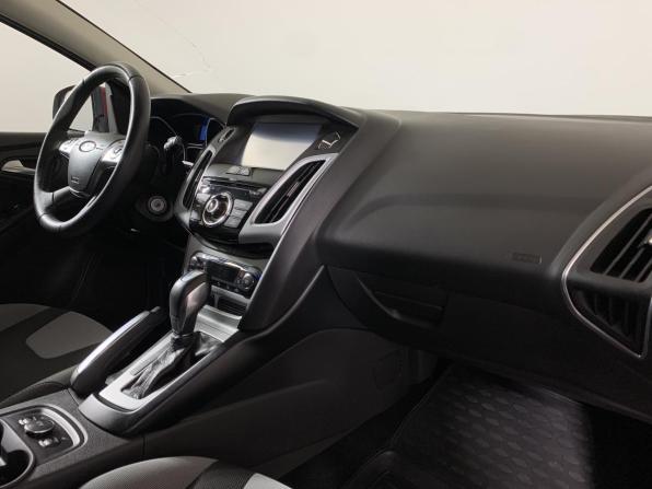 Ford Focus III с пробегом 2013 года, цена 688 000 рублей, 154100 км, хэтчбек, Автокод Объявления