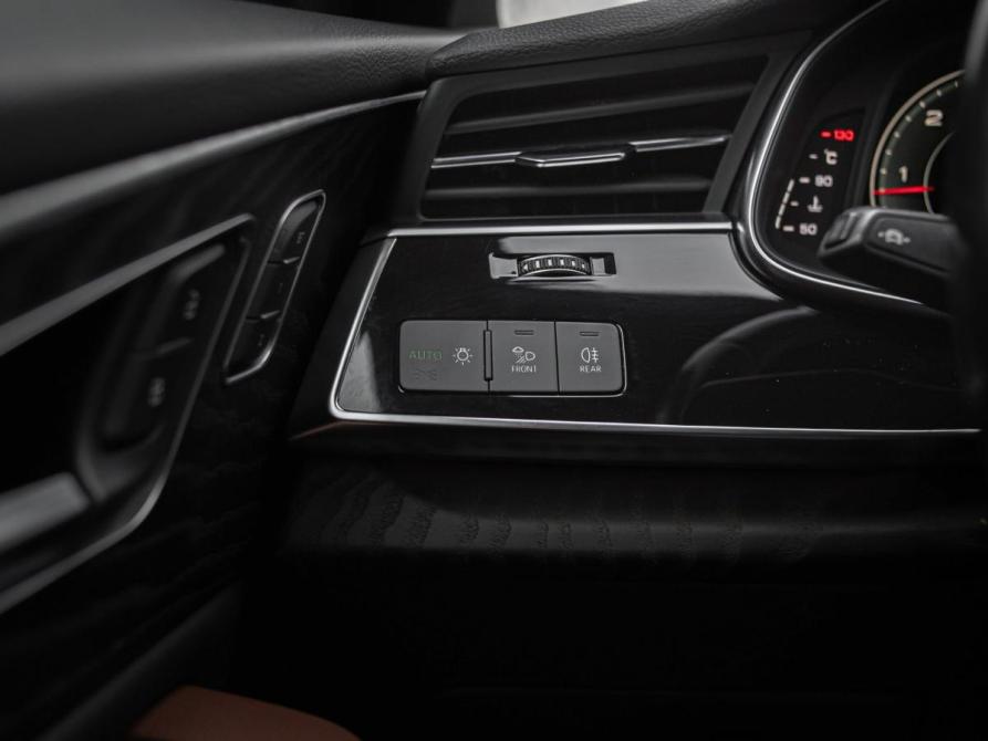 Audi Q8 I (4M) Санкт-Петербург  - изображение 14