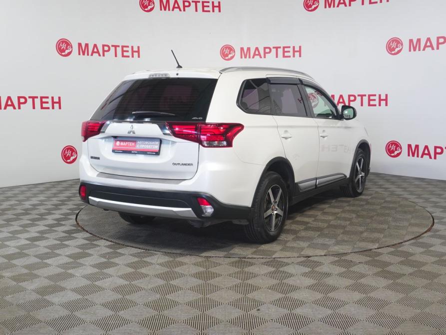 Mitsubishi Outlander III Рестайлинг 2 Вологда  - изображение 5
