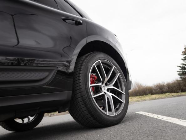 Porsche Macan I Рестайлинг 2 с пробегом 2021 года, цена 8 811 000 рублей, 22070 км, внедорожник, Автокод Объявления