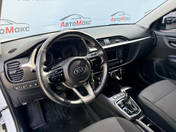 Kia Rio IV Рестайлинг с пробегом 2021 года, цена 1 680 000 рублей, 85925 км, хэтчбек, Автокод Объявления