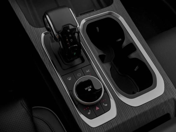 Jaecoo J7 I с пробегом 2023 года, цена 2 490 000 рублей, 16971 км, внедорожник, Автокод Объявления