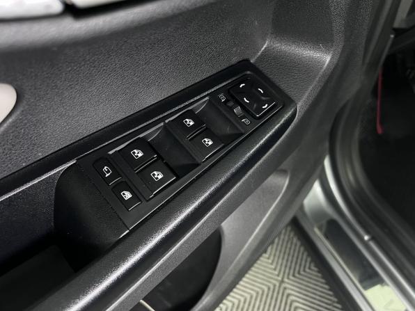 Lada (ВАЗ) Vesta I с пробегом 2018 года, цена 989 000 рублей, 101542 км, универсал, Автокод Объявления