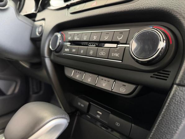 Kia XCeed I с пробегом 2020 года, цена 2 250 000 рублей, 39978 км, хэтчбек, Автокод Объявления