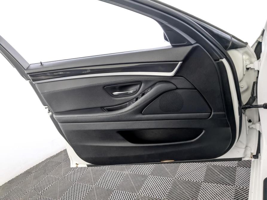 BMW 5 серии VI (F10/F11/F07) Рестайлинг Санкт-Петербург  - изображение 19