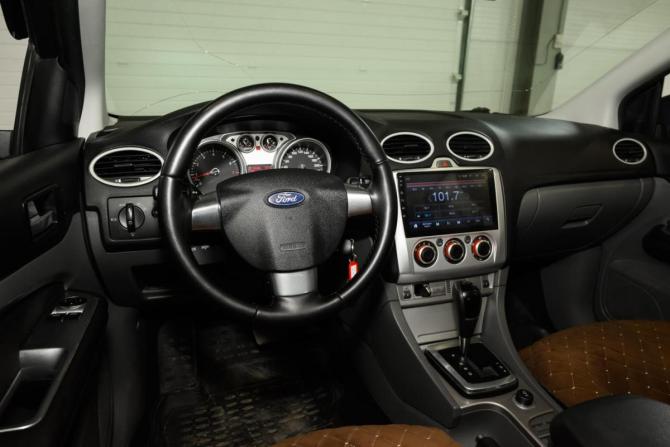 Ford Focus II Рестайлинг с пробегом 2010 года, цена 489 000 рублей, 187590 км, седан, Автокод Объявления