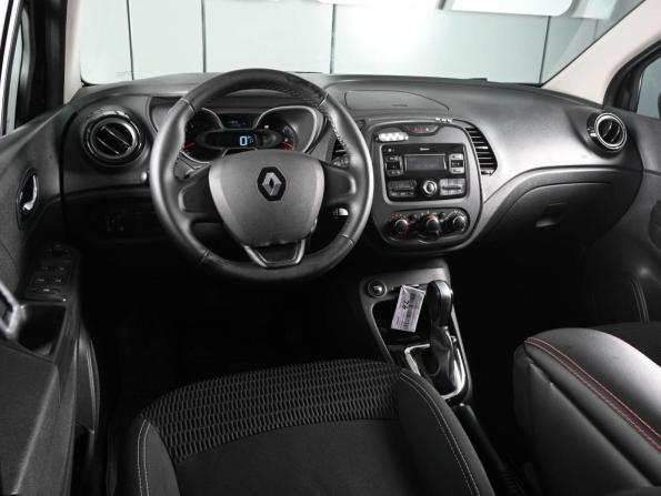 Renault Kaptur I с пробегом 2018 года, цена 1 279 000 рублей, 119842 км, внедорожник, Автокод Объявления