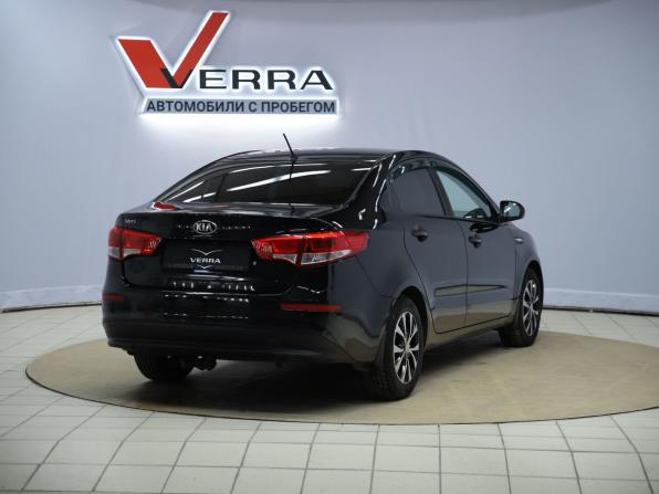 Kia Rio III Рестайлинг с пробегом 2016 года, цена 990 000 рублей, 137860 км, седан, Автокод Объявления