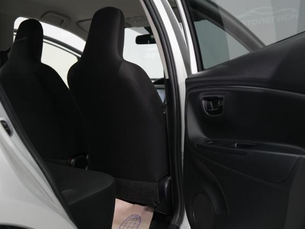 Toyota Vitz III (XP130) Рестайлинг 2 с пробегом 2018 года, цена 985 000 рублей, 97050 км, хэтчбек, Автокод Объявления