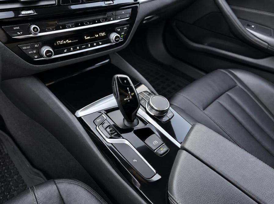 BMW 5 серии VII (G30/G31/G38) Кемерово  - изображение 9