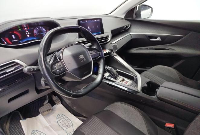 Peugeot 3008 II с пробегом 2018 года, цена 1 750 000 рублей, 120806 км, внедорожник, Автокод Объявления