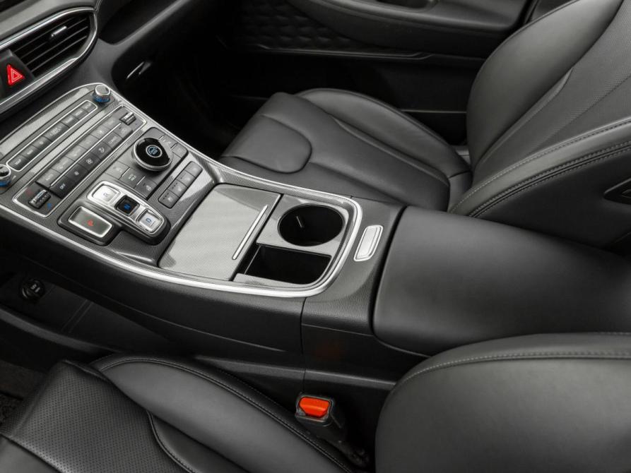 Hyundai Santa Fe IV Рестайлинг Москва  - изображение 18
