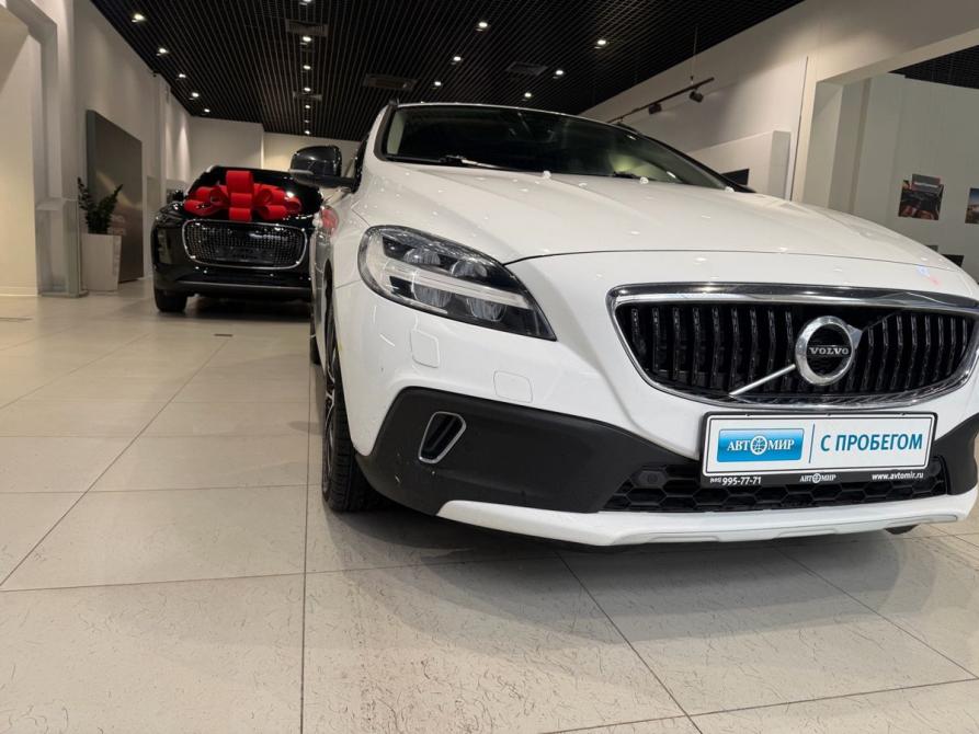 Volvo V40 Cross Country I Рестайлинг Москва  - изображение 8